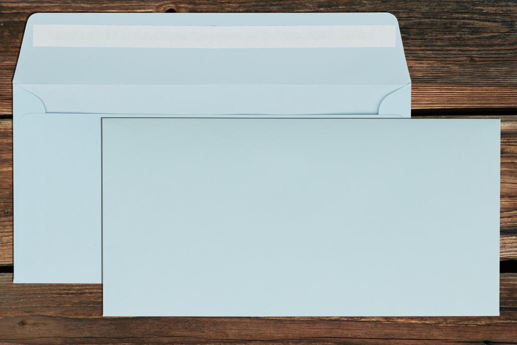 Briefhüllen DL 110x220 mm Haftklebend Hellblau 80 g/qm